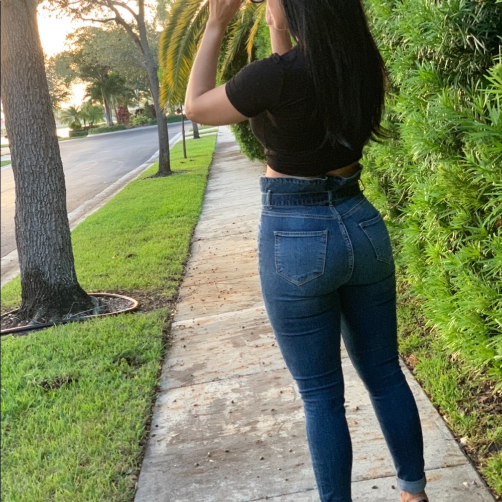 Celavi High Waisted Jeans